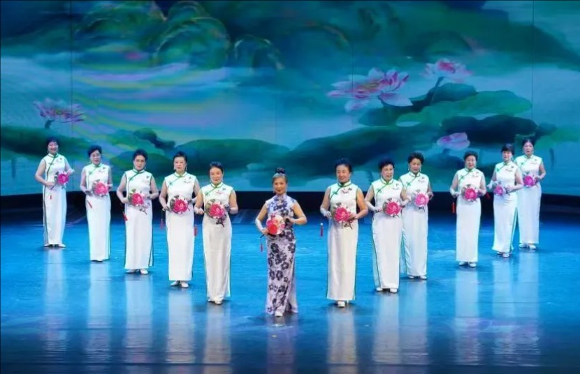 ���ǵĶ���ࣺ�����ѧģ�ض�