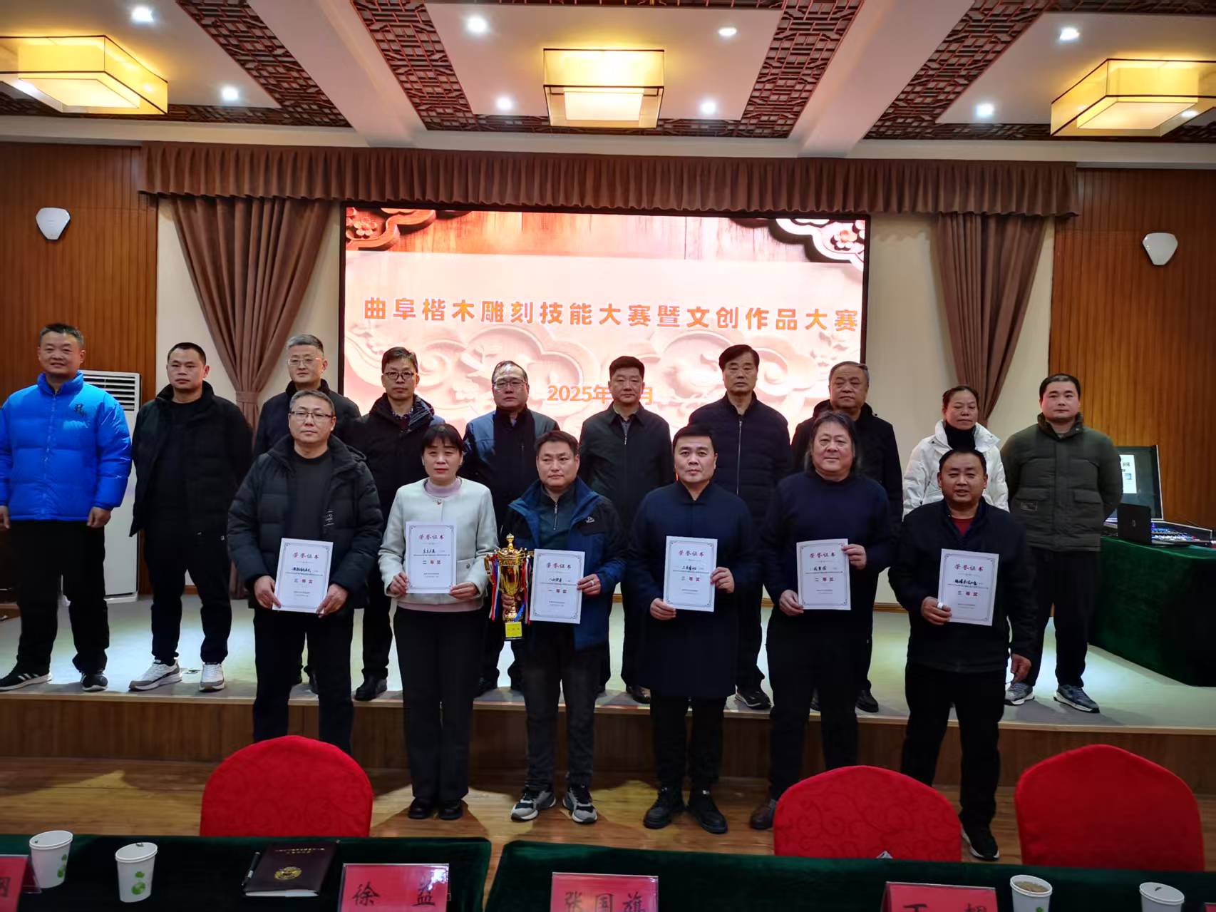 �����н��ġ����δ����������ľ��̼��ܴ������Ĵ���Ʒ����Բ���չ�